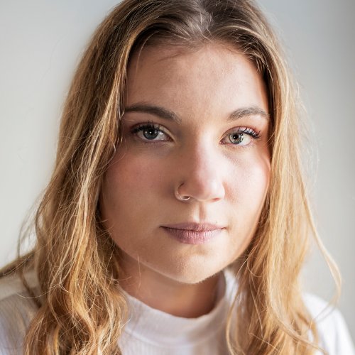Emily Schwartz headshot