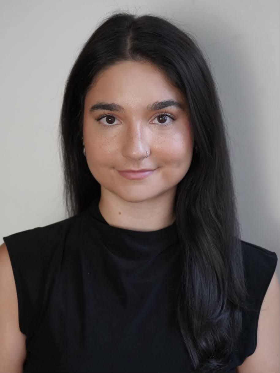 Headshot of Andreina Hurtado.