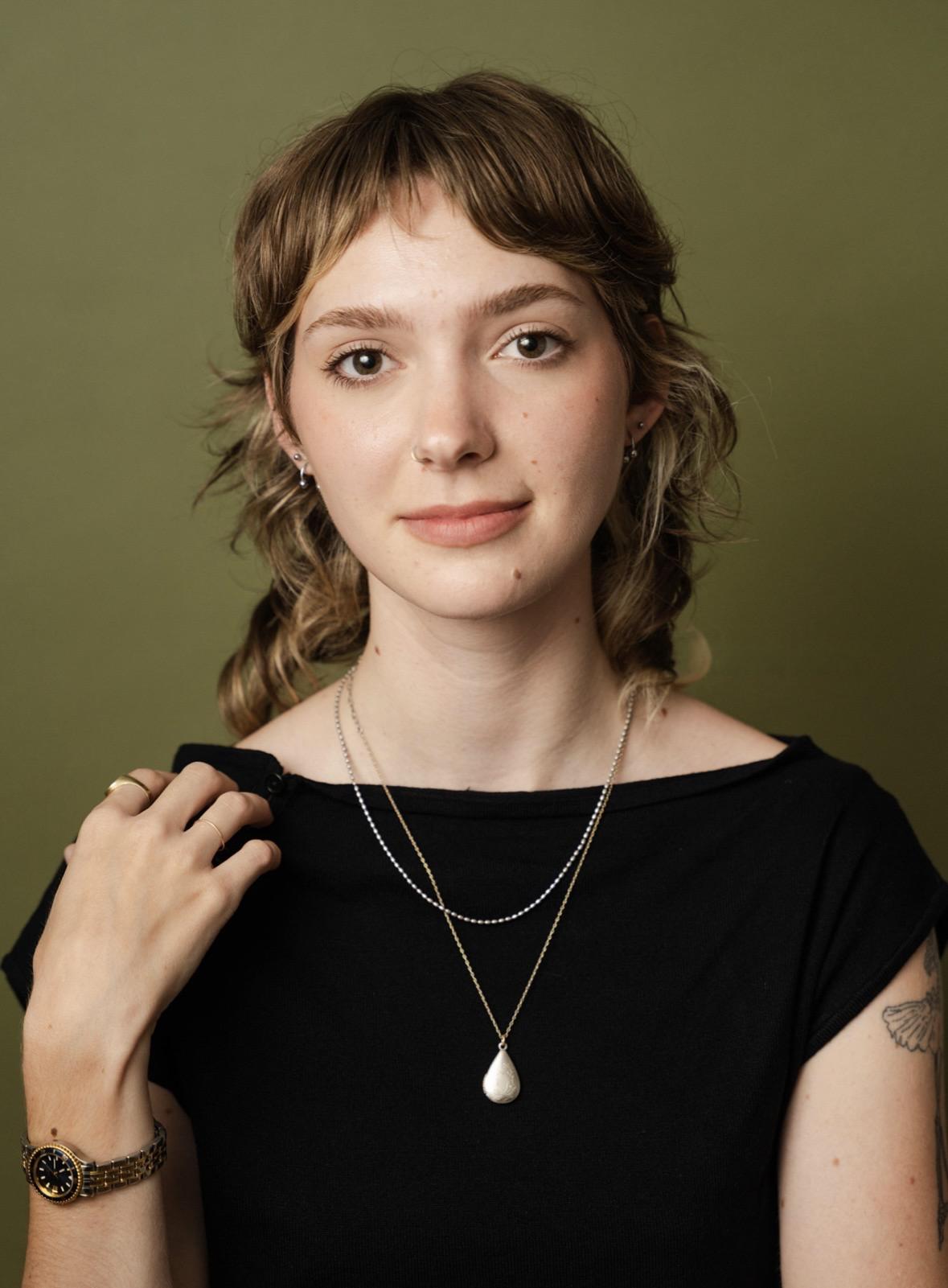 Headshot of Zoe Rubenstein